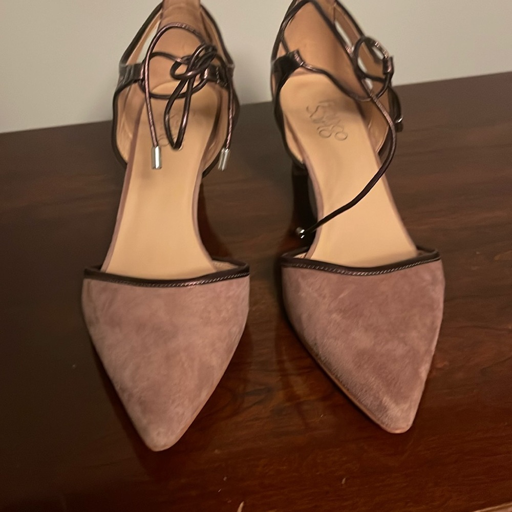 Franco Sarto mauve shoe